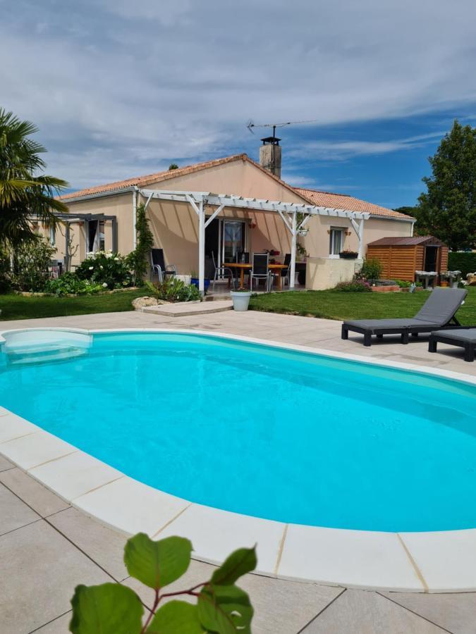 Studio Le Pavachon, Piscine Familiale Chauffee - A 3 Min Du Puy Du Fou Лез-Епесс Екстер'єр фото
